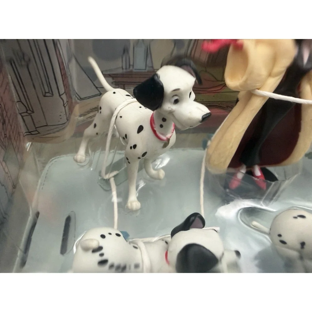Disney 101 Dalmatians Figurine Pl. Seven Figures Cruella Deville Cake Toppers